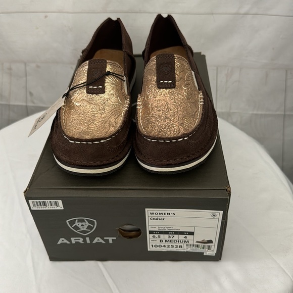 Ariat 6.5B Cruiser Loafers in Azteca Suede Metallic Copper Floral Slip-On Shoe - Picture 2 of 9
